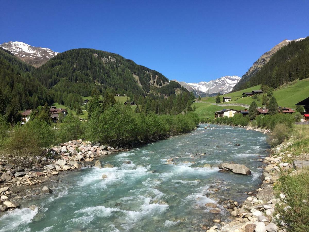 Ferienwohnungen Boehm Sankt Jakob in Defereggen Luaran gambar